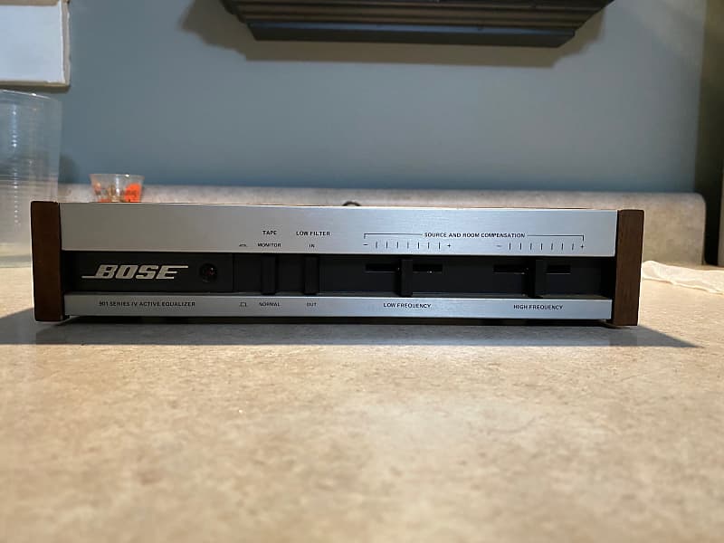 Bose 901 series IV active equalizer mid 80's - Walnut