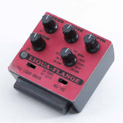 Line 6 Liqua-Flange | Sweetwater
