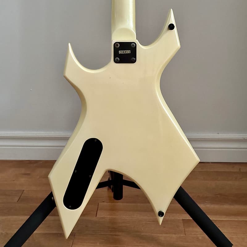 B.C.Rich Warlock White Electric Guitar W/Gig Bag Used
