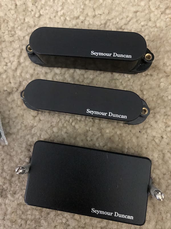 Seymour Duncan Blackout HSS AHB-1B, Strat Hot Neck Active metal