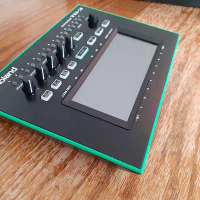 Roland AIRA TB-3 Touch Bassline Synthesizer | Reverb UK