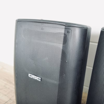 QSC AD-S82H (PAIR) 2-Way Full Range Speaker (church owned