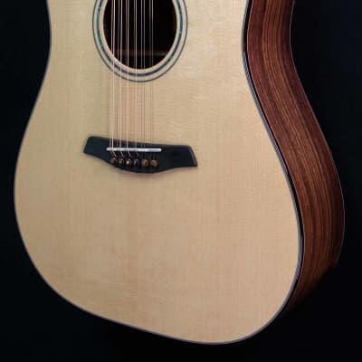 Furch - Yellow - Dreadnought - Sitka Spruce Top - Rose Wood Back & Sides - 12 String - Hiscox OHSC image 4