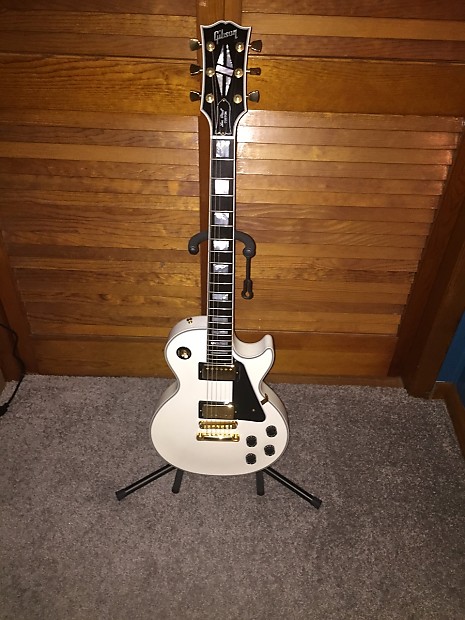 Gibson les paul custom 2011 new arrivals