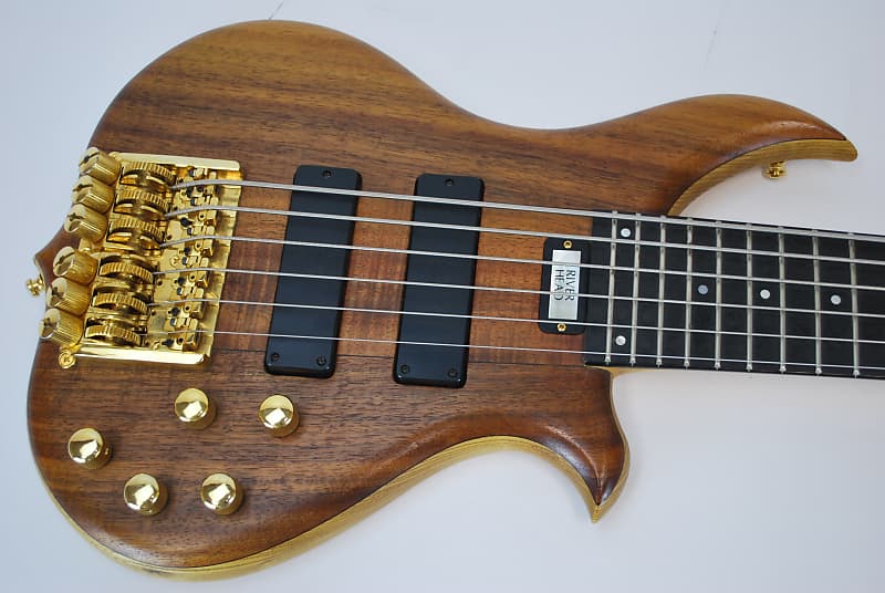 Riverhead by Headway 6 string bass | Reverb