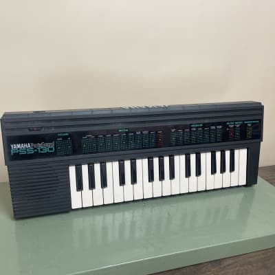 Yamaha  PSS-130 Keyboard  1980s image 4