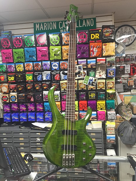 Ibanez btb store 570