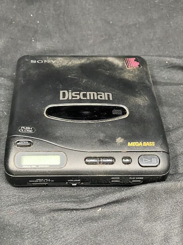 Vintage Sony Discman D-11 Mega Bass Portable CD Player Black