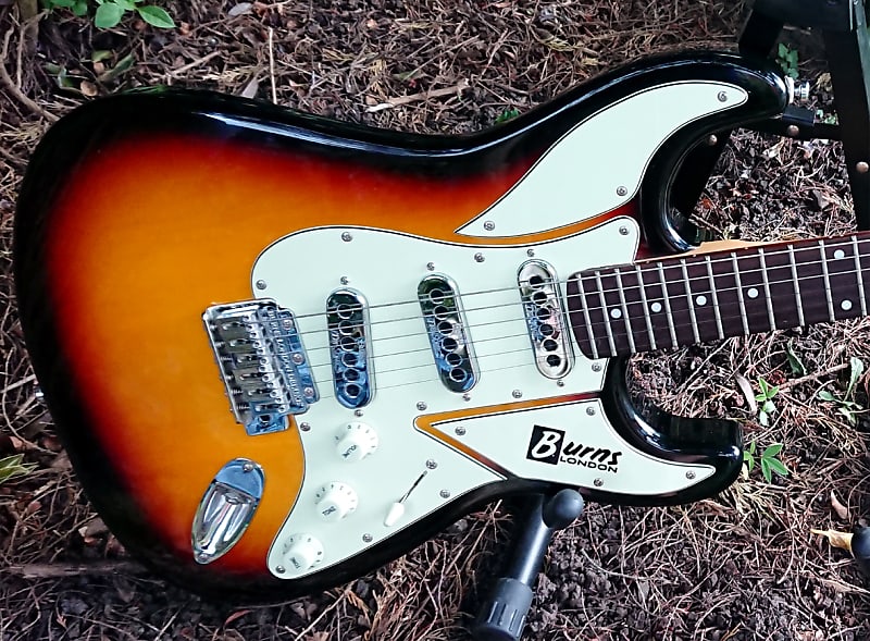 Burns Club Series Batwing in Sunburst | Reverb The Netherlands