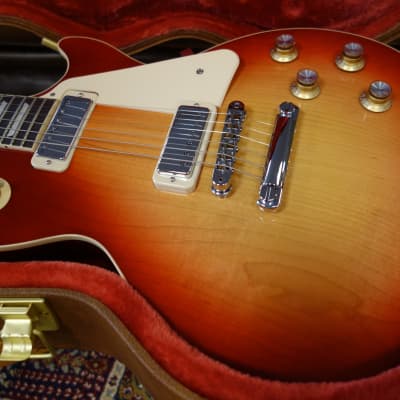 Gibson Les Paul Deluxe 70s Cherry Sunburst image 9