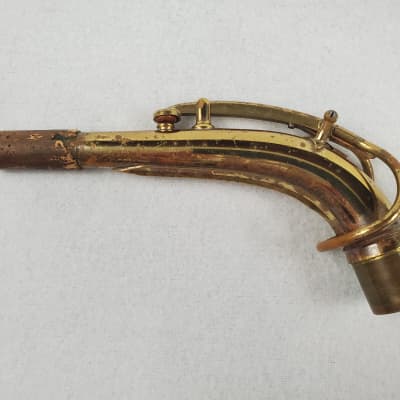 BUESCHER Aristocrat Alto Saxophone image 12