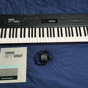 Holiday Sale -- $70 Off!  Rare Yamaha SY22 Dynamic Vector Synthesizer Keyboard AWM / AFM -- Nice! image 13