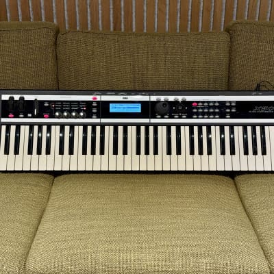 Korg X50 61-Key Music Synthesizer