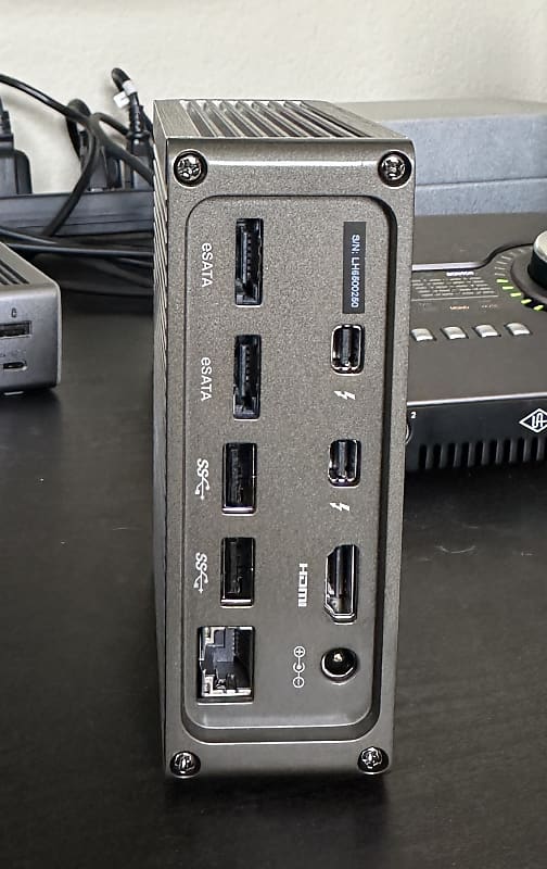 CalDigit TS2 Thunderbolt Station 2 2017 Silver/Grey Reverb