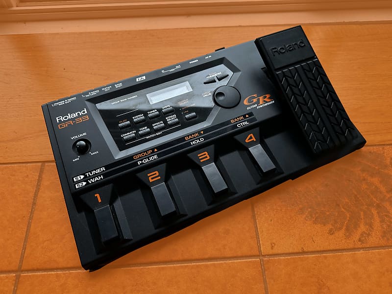 Roland GR-33