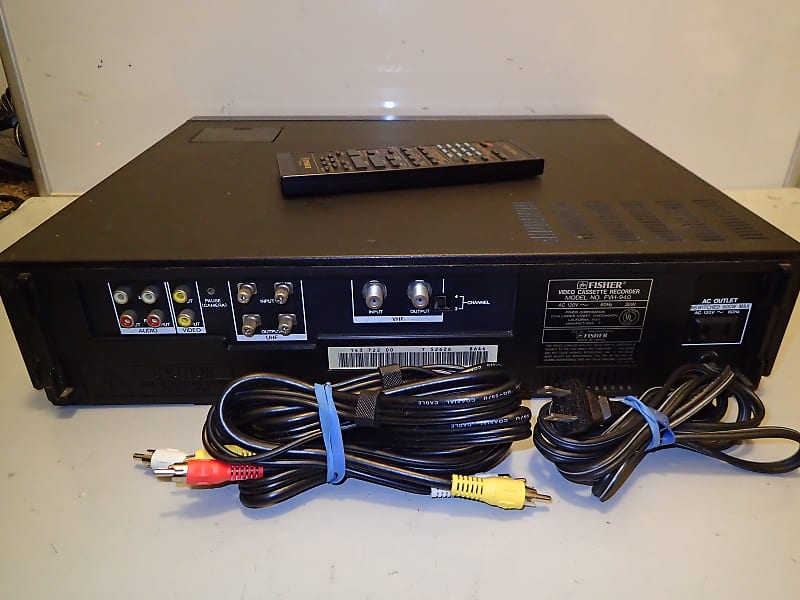 Fisher fvh-725 video sold casette recorder w/remote