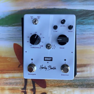 Harley Benton Binary Distortion Noise gate electric guitar effect pedal - White Grey for sale