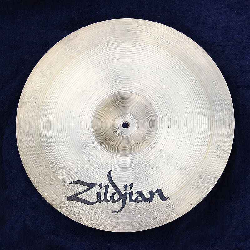 Zildjian 17" A Series Rock Crash Cymbal image 2