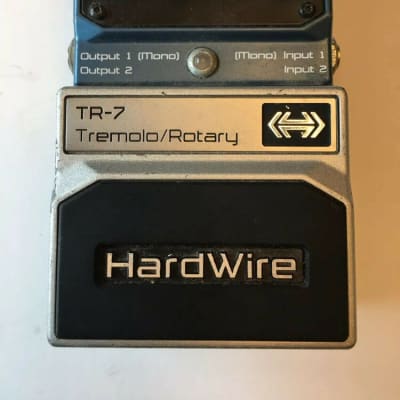Digitech TR-7 Hardwire Stereo Tremolo Rotary Vibrato Guitar Effect Pedal image 1