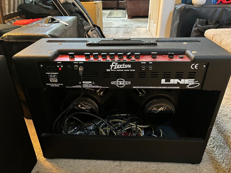 Line 6 Flextone XL 100-Watt 2x12