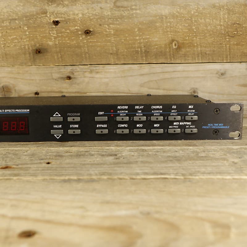 Alesis Midiverb III 16-Bit Simultaneous Multi Effects | Reverb