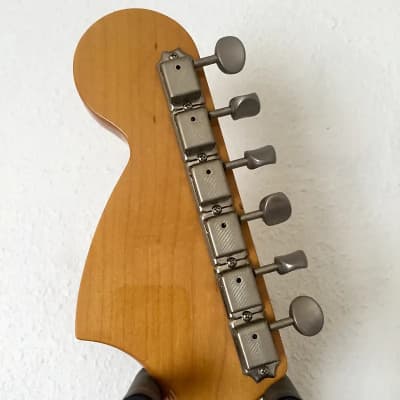 Fender Mustang Setup Like Kurt Cobain's In Utero Guitar Bild 6