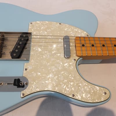 **STATUS QUO - Staus Quo Collector/Fan Interest Telecaster 2013-2018 - Daphne Blue image 12