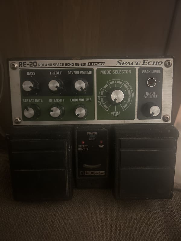 Boss RE-20 Space Echo