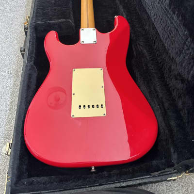 Squier MIJ Standard Stratocaster with Maple Fretboard 1984 - 1988 - Torino Red image 8