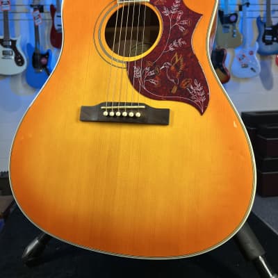 Morris Hummingbird MWH-03 RS 1980's Red Sunburst+ Hard Case and