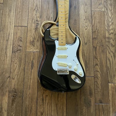 Vintage 1984 Fender ST-57 Black Stratocaster 1957 Reissue E