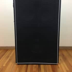 Ampeg SVT-1540HE 4x10 / 1x15" Bass Speaker Cabinet