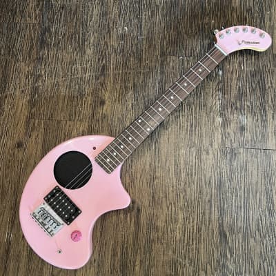 Fernandes ZO-3 Nomad Travel Guitar Built-in Amplifier and Speaker Pink for sale