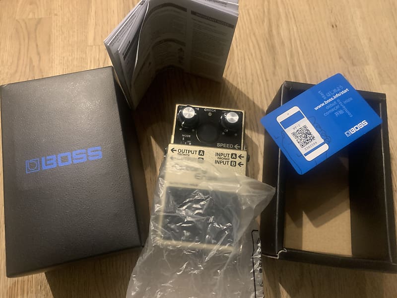 Boss RT-2 Rotary Ensemble