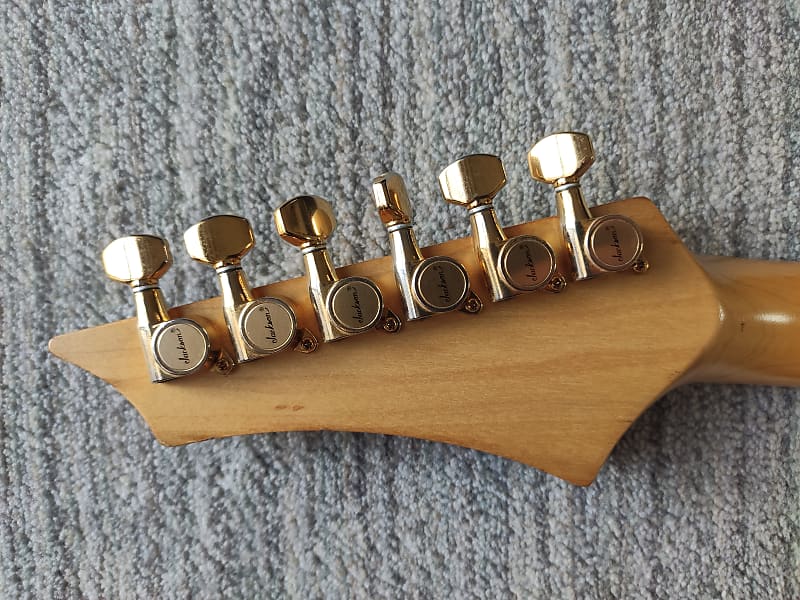 1990's Charvel By Jackson CDS-075-SSH STP - Premium Ash Body