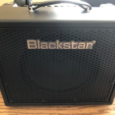 Blackstar Metal Series 1x12 5w Valve Amp Combo with Reverb, includes  footswitch, model HT5MR