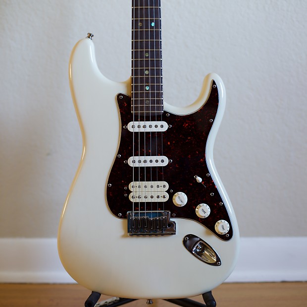 Stratocaster white tortoise deals