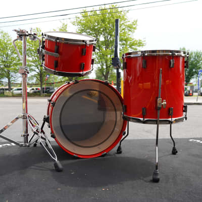 Noble & Cooley/USA /CD-Maple Series 3pc Shell Pack - Transparent Red High Gloss w/ Black Hardware | 12'', 14'', 20" image 3