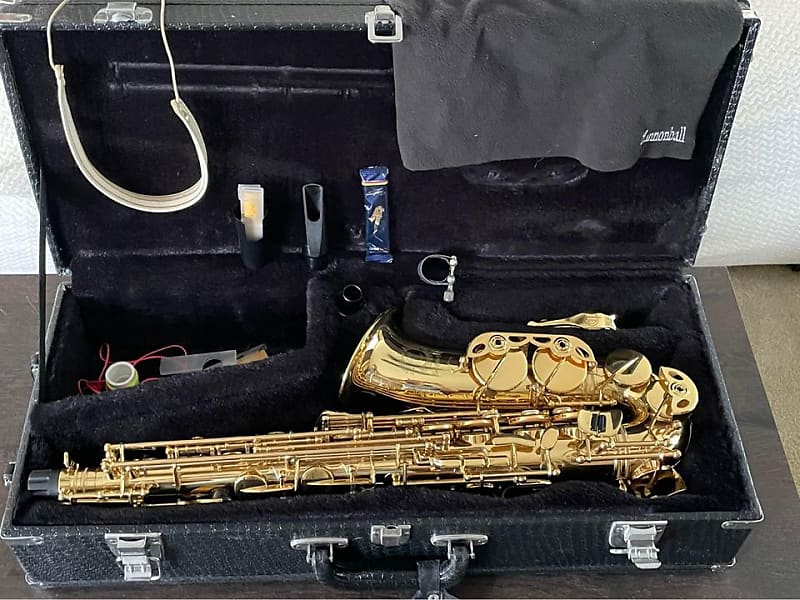 Cannonball Alcazar Premium Gold Lacquer Saxophone