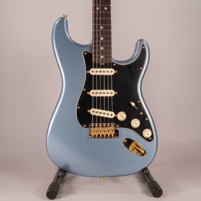 Fender Fender Custom Shop '65 Dual-Mag Stratocaster Journeyman Blue Ice Metallic 2024 - Journeyman Blue Ice Metallic for sale