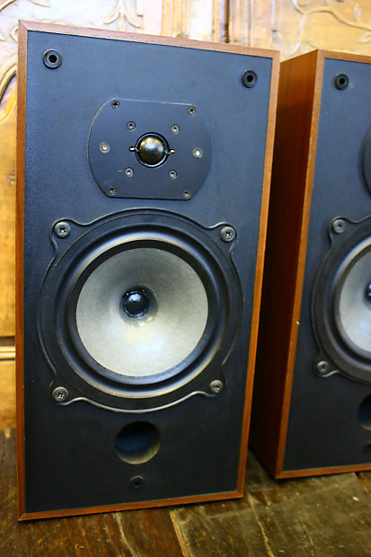 B&w dm10 hotsell