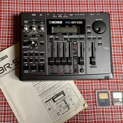 Boss BR-532 Digital 4-Track Recorder - with EXTRA SM cards and box! image 2