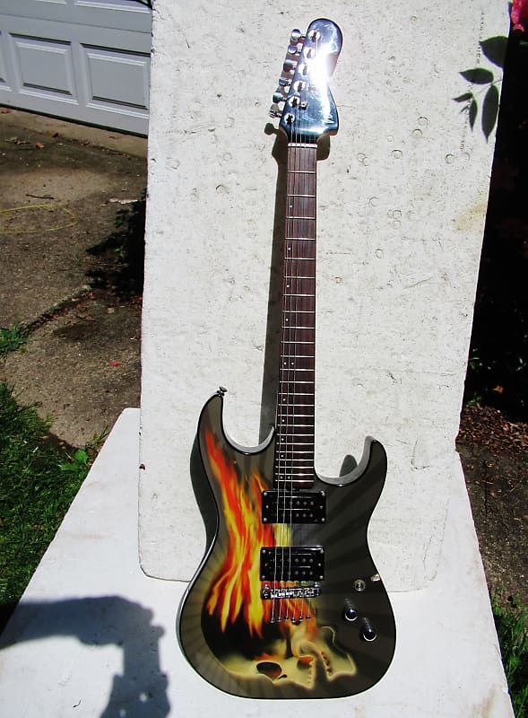 Washburn X Series Pro Guitar, 2004, Flaming Skull Graphics