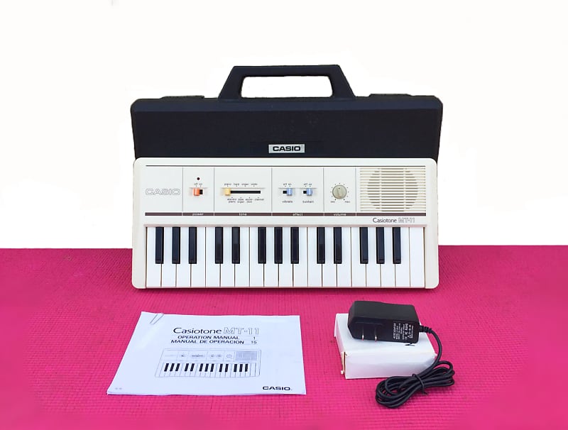 CASIO Casiotone MT-11 ケース付き VTG Casio Casiotone MT-11 Electronic Keyboard Analog 32 Key