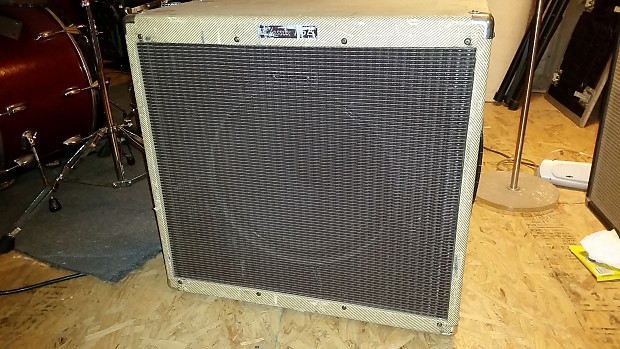 Peavey Classic 115E 75-Watt 16ohm 1x15 Guitar Speaker Cabinet image 1