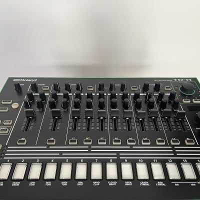 Roland AIRA TR-8 with 7x7 engine Pack