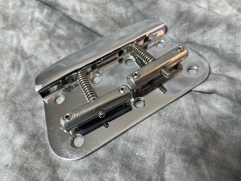 Fender Musicmaster Bass Bridge Reverb