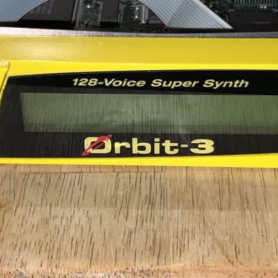 E-MU Systems Orbit-3 Rackmount 128-Voice Super Synth 2001 - Yellow
