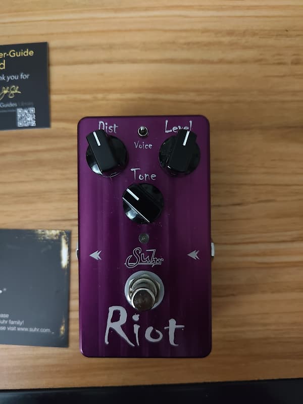 Suhr Riot