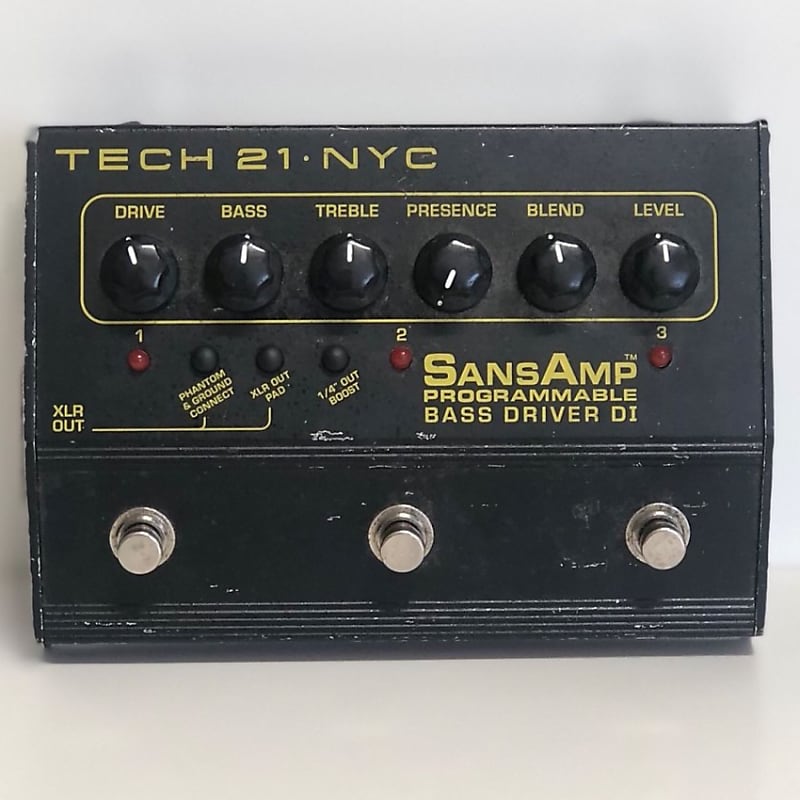 Tech 21 Sans amp programmable bass driver DI with box